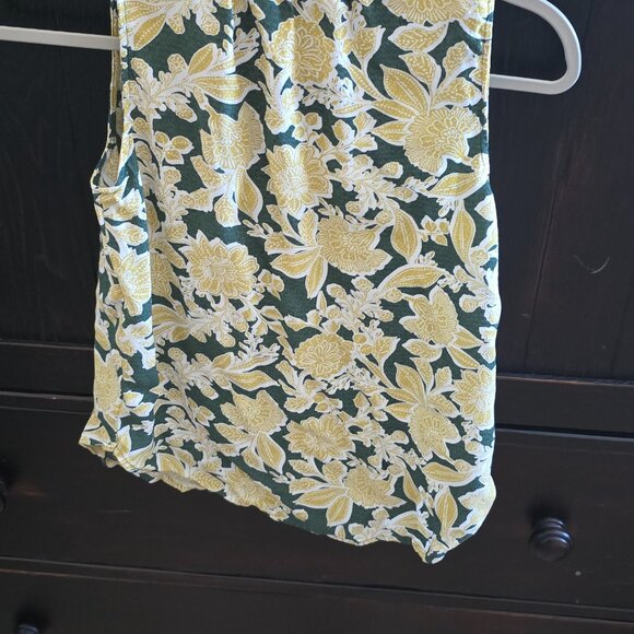 LOFT floral sleeveless blouse top in a green, yellow, and white pattern XS - Picture 3 of 4